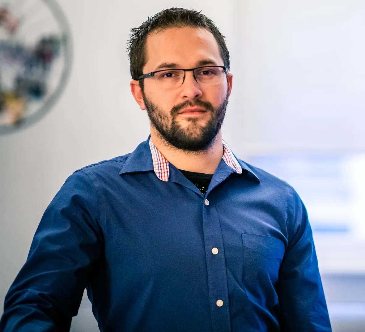 Sasa Fajkovic, blue shirt